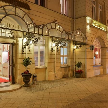 Altstadthotel Am Theater Cottbus Eksteriør billede